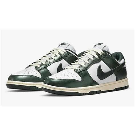 nike dunk low donker groen|dunk low retro green shock.